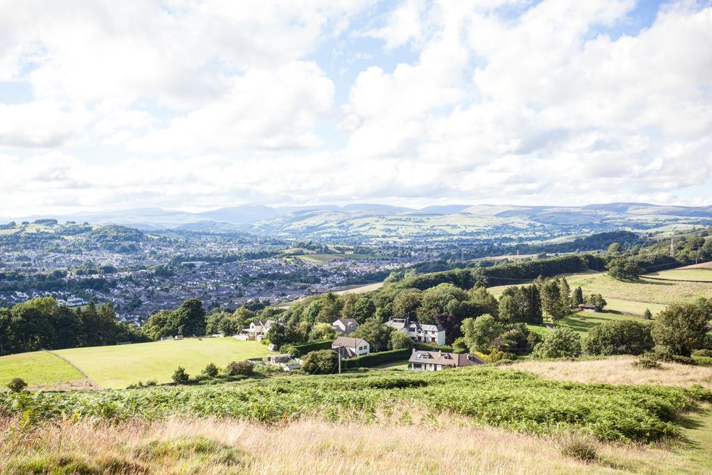 The Glen Guest House Kendal Exteriör bild